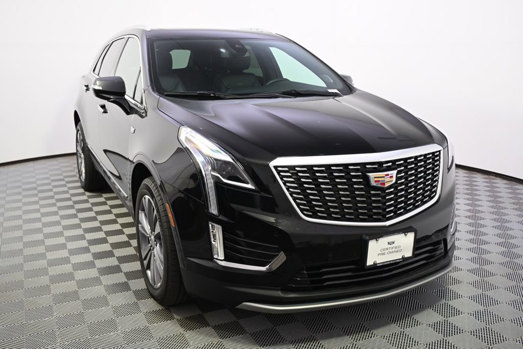 Certified 2025 Cadillac XT5 Premium Luxury image 9