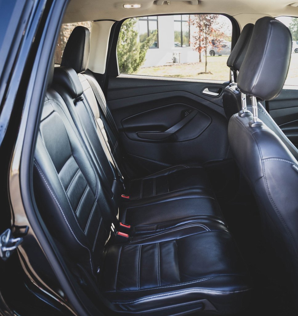 Used 2018 Ford Escape Titanium w/ Ford Safe & Smart Package image 32