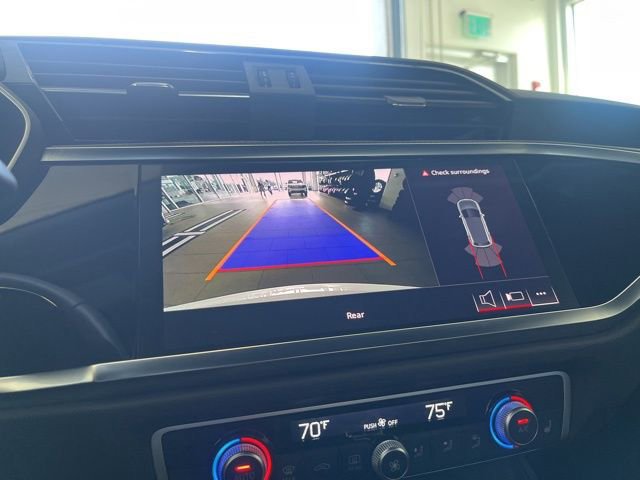 Certified 2025 Audi Q3 2.0T Premium w/ Convenience Package image 18