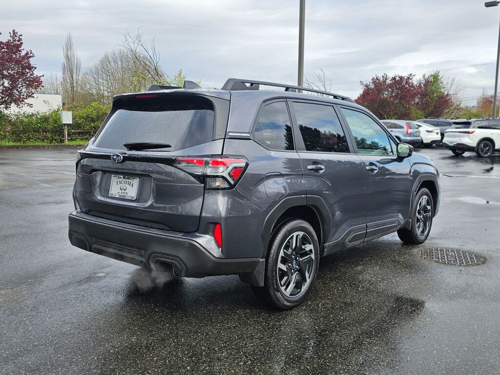 Used 2025 Subaru Forester Limited w/ Popular Package #1 AWD/4WD image 7