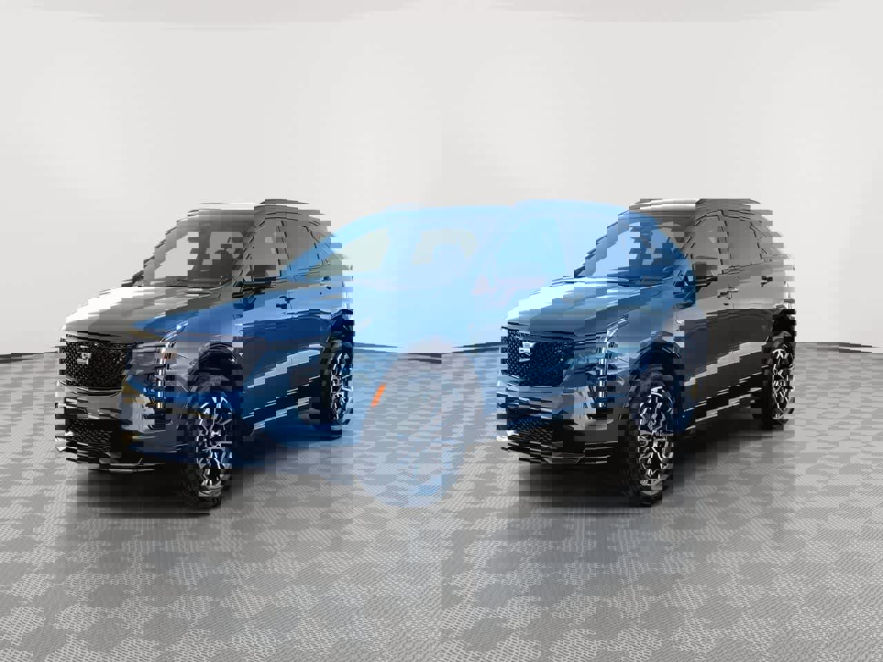 Certified 2024 Cadillac XT4 Sport w/ LPO, Floor Liner Package image 4