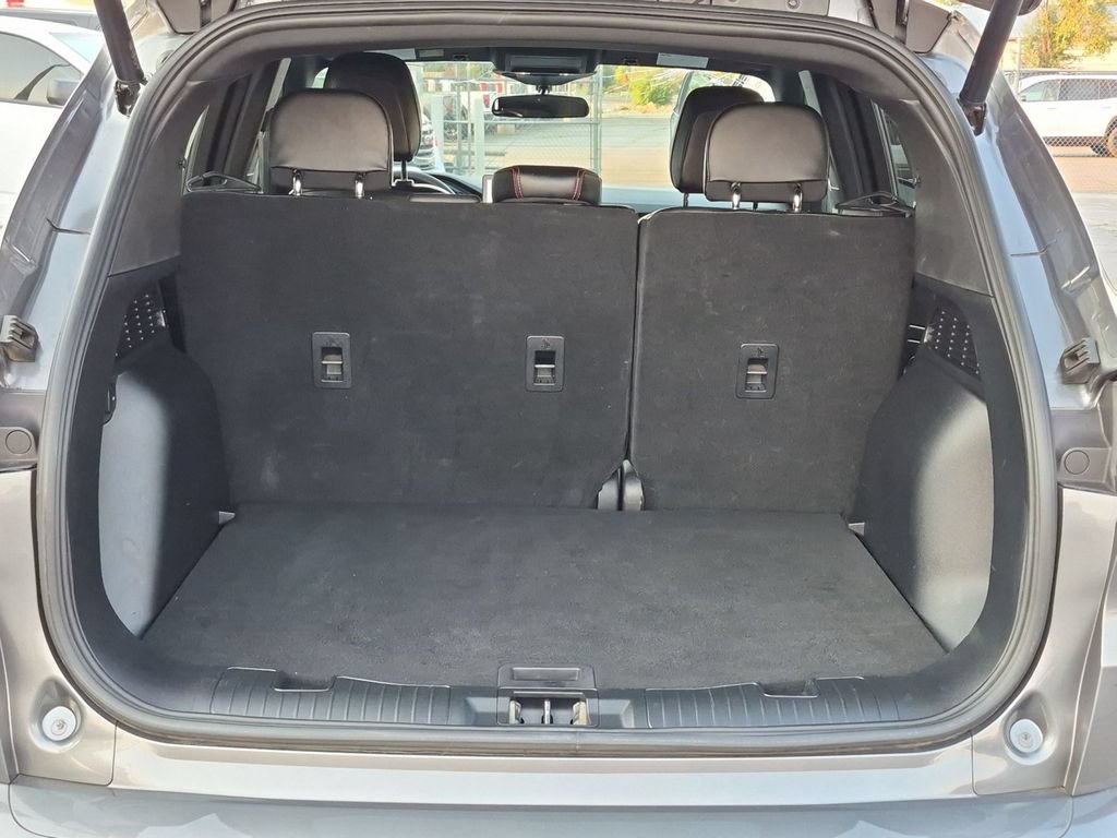 Used 2024 Ford Escape ST-Line w/ Tech Pack #1 FWD image 32