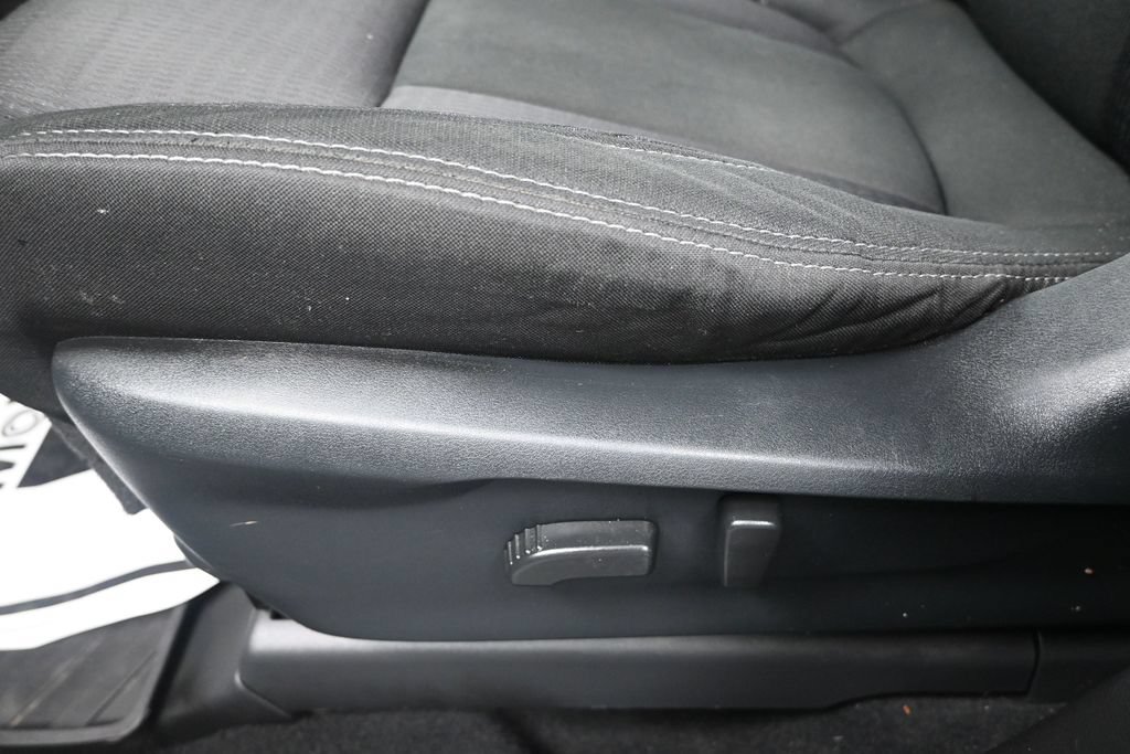 Used 2019 Subaru Ascent Premium w/ Popular Package #2 AWD/4WD image 11