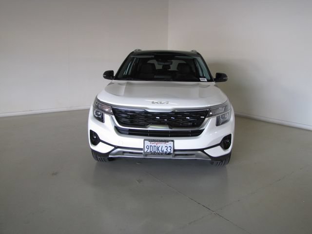 Used 2023 Kia Seltos S FWD image 2