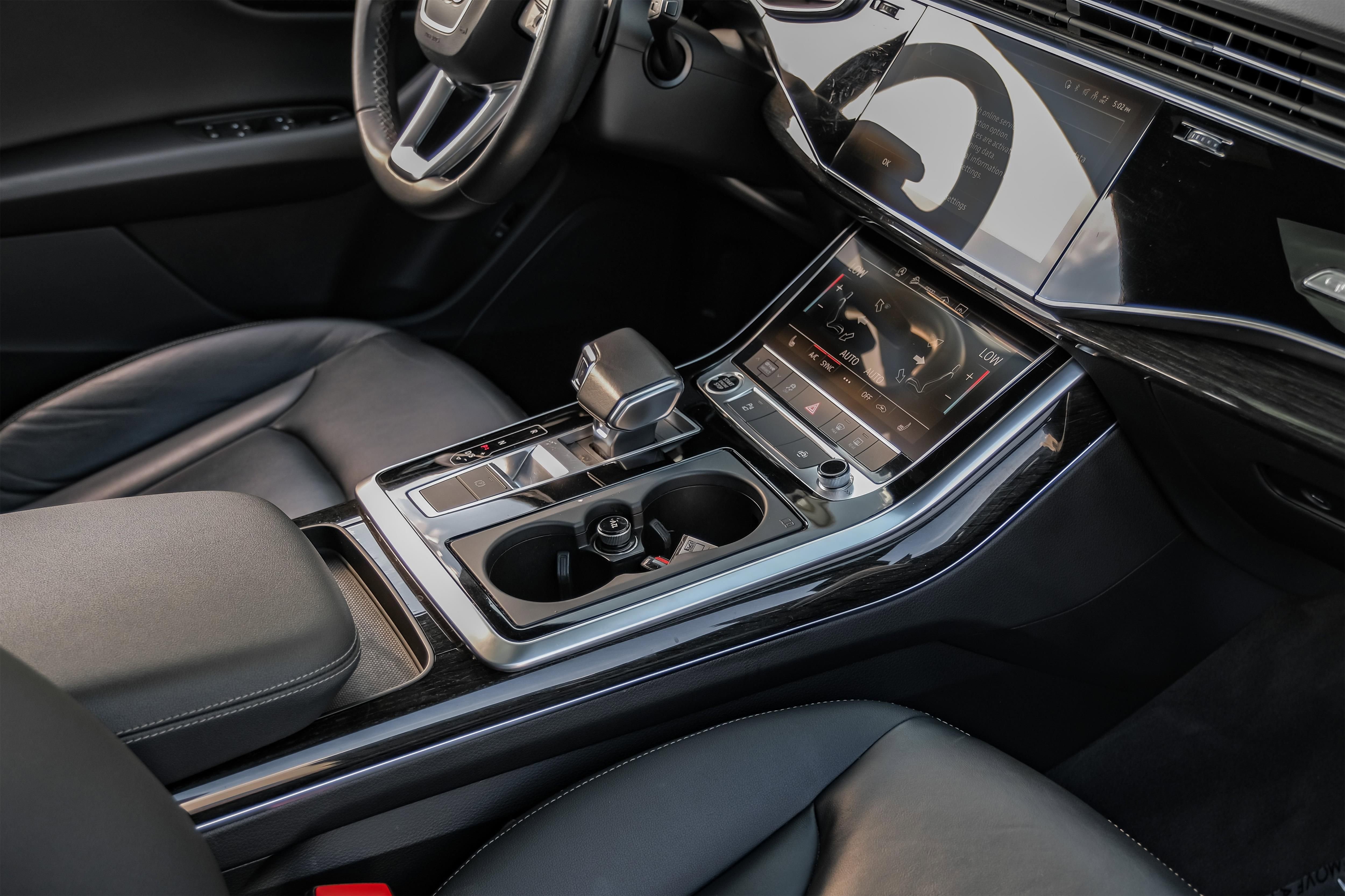 Used 2021 Audi Q8 Premium w/ Convenience Package image 25