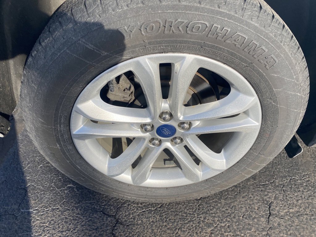 Used 2019 Ford Edge SEL w/ Equipment Group 201A image 30