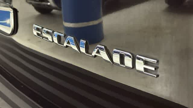 Used 2014 Cadillac Escalade ESV Platinum image 9