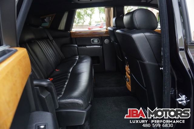 Used 2005 Rolls-Royce Phantom Sedan image 90