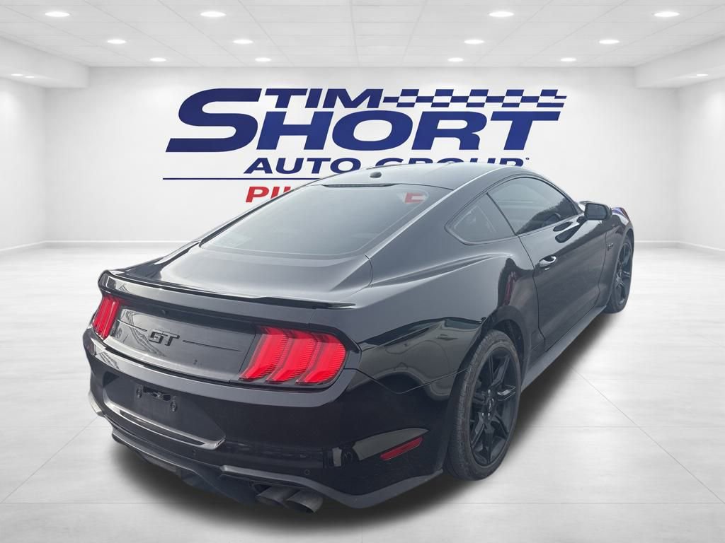 Used 2018 Ford Mustang GT w/ Equipment Group 301A image 4