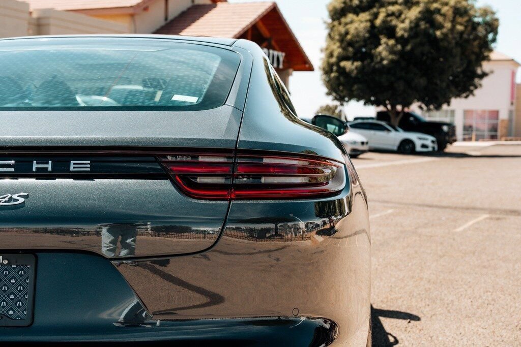 Used 2017 Porsche Panamera 4S AWD/4WD image 13