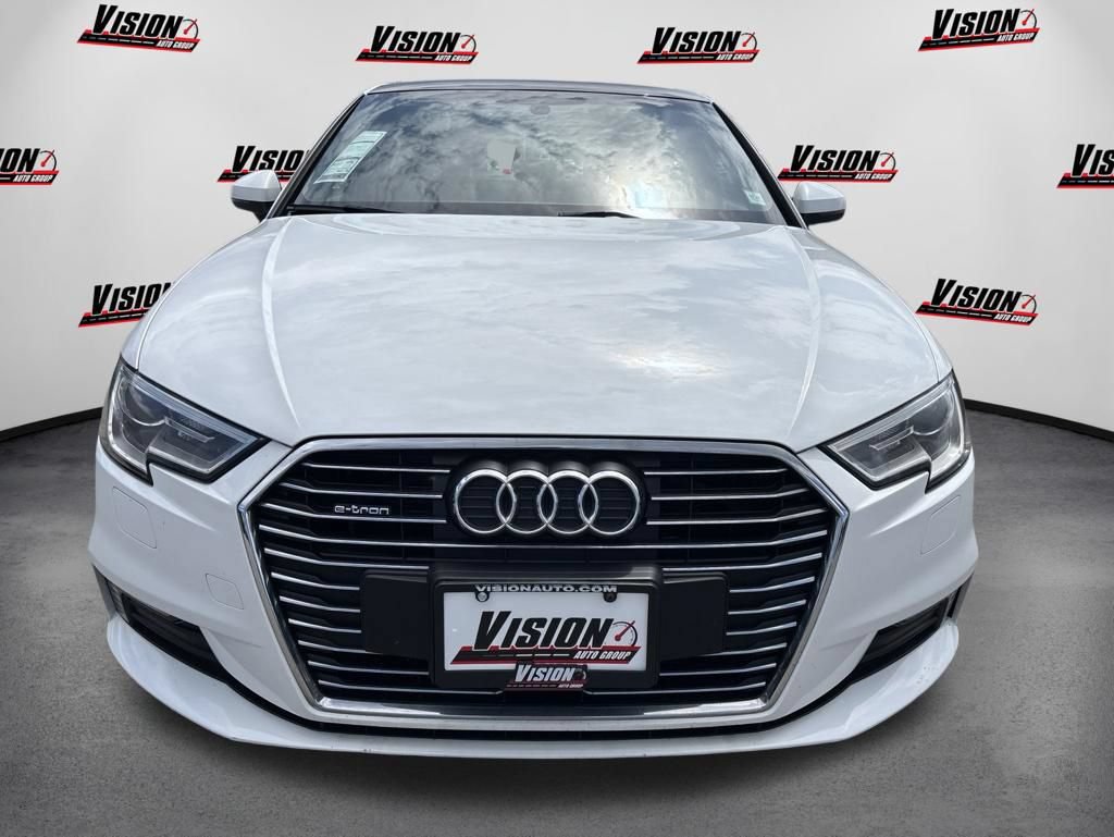 Used 2017 Audi A3 e-tron Premium FWD image 2