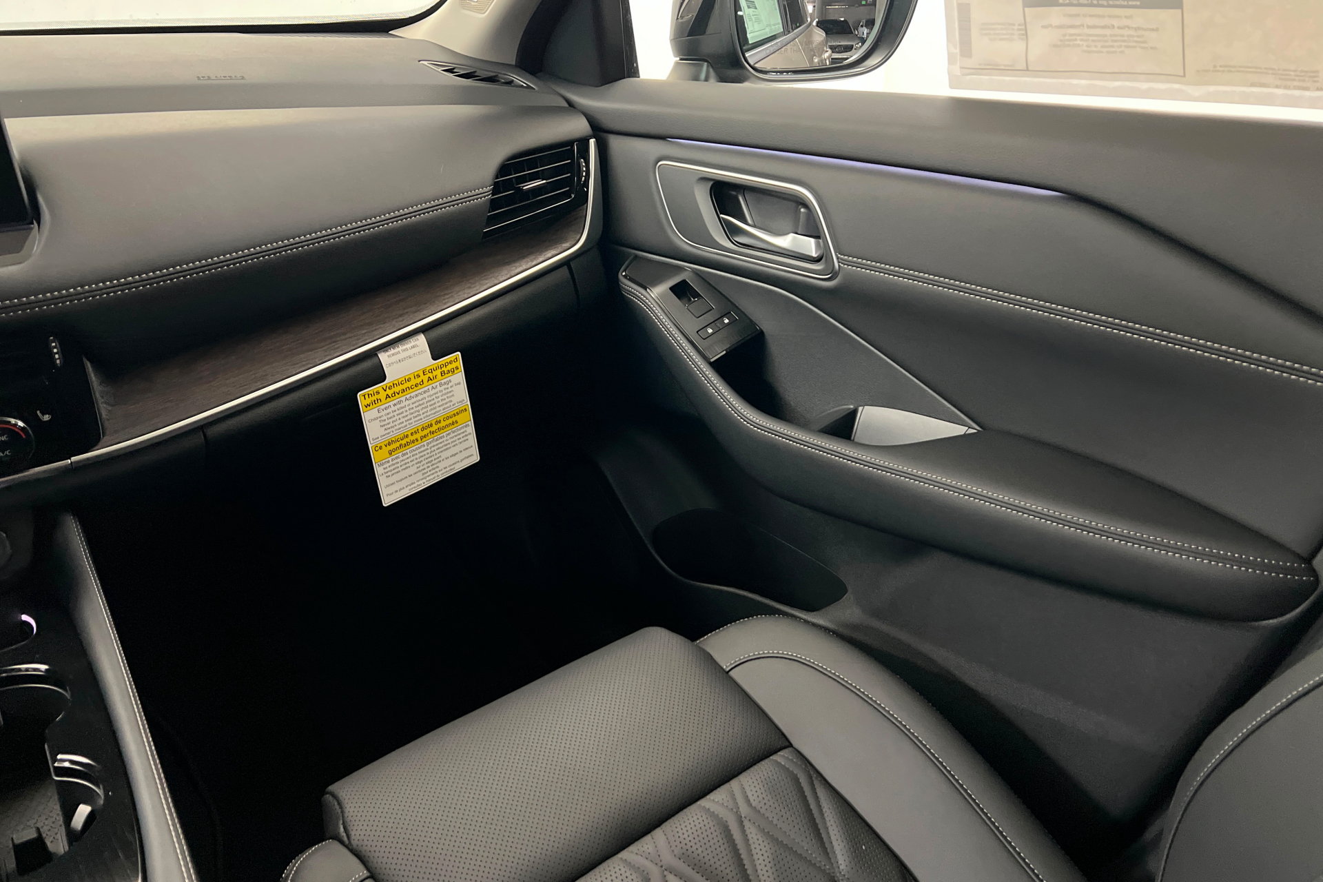 New 2026 Nissan Rogue Platinum w/ Platinum Premium Package AWD/4WD image 10