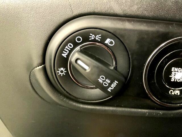 Used 2017 Maserati Levante S image 27