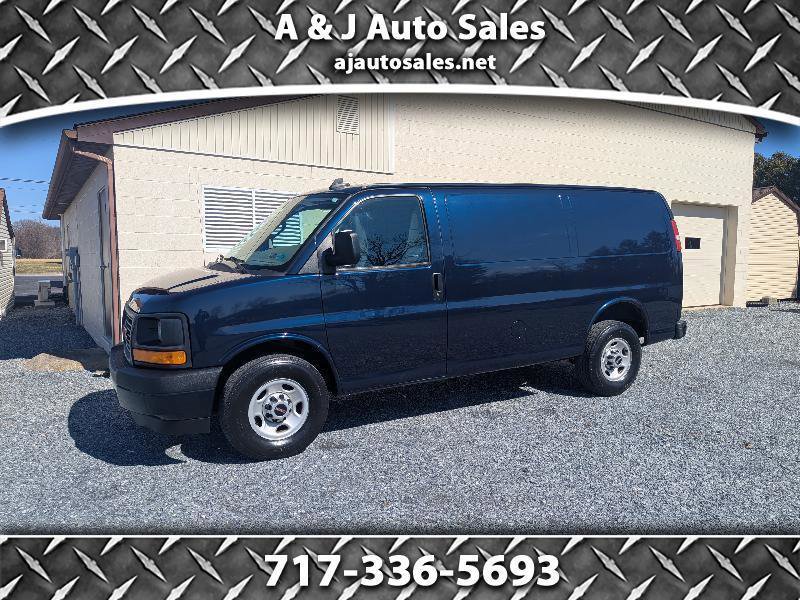 Used 2017 GMC Savana 2500 RWD image 1
