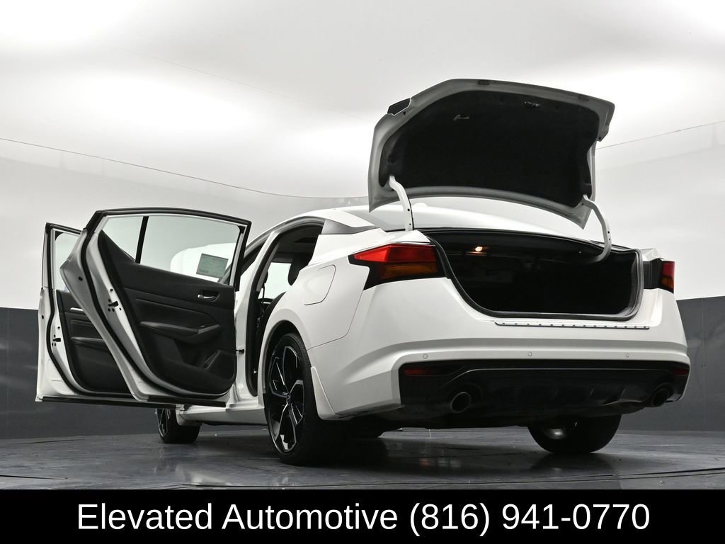 Used 2023 Nissan Altima 2.5 SR w/ SR Premium Package image 37