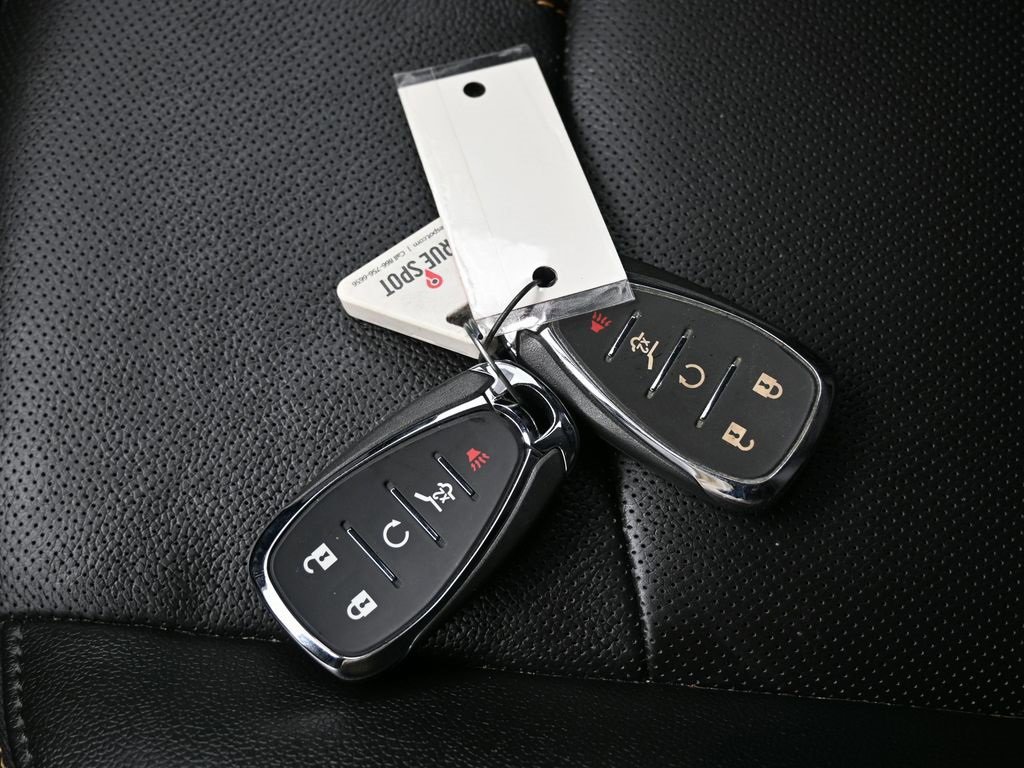 Used 2024 Chevrolet Equinox Premier image 30