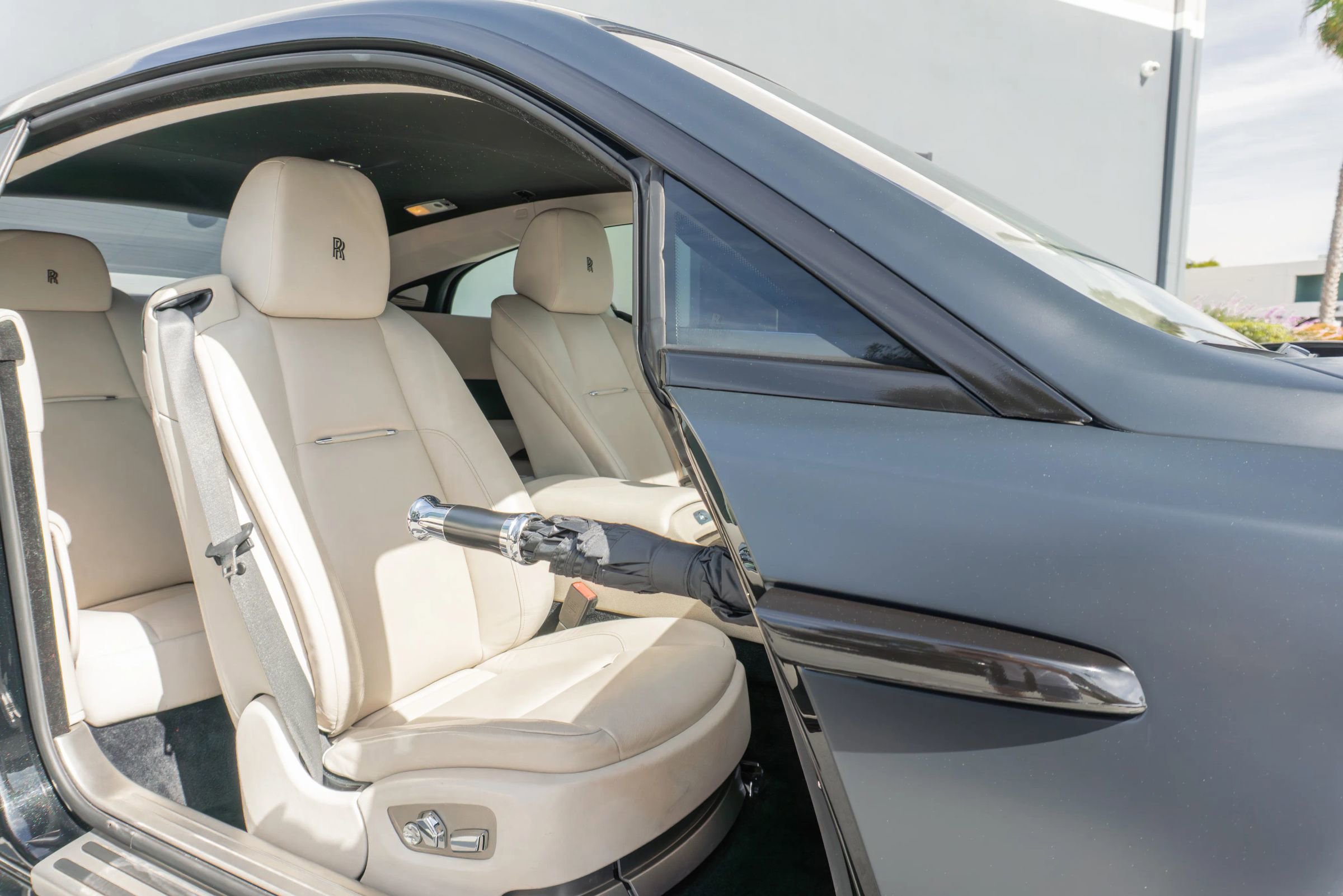Used 2016 Rolls-Royce Wraith image 61