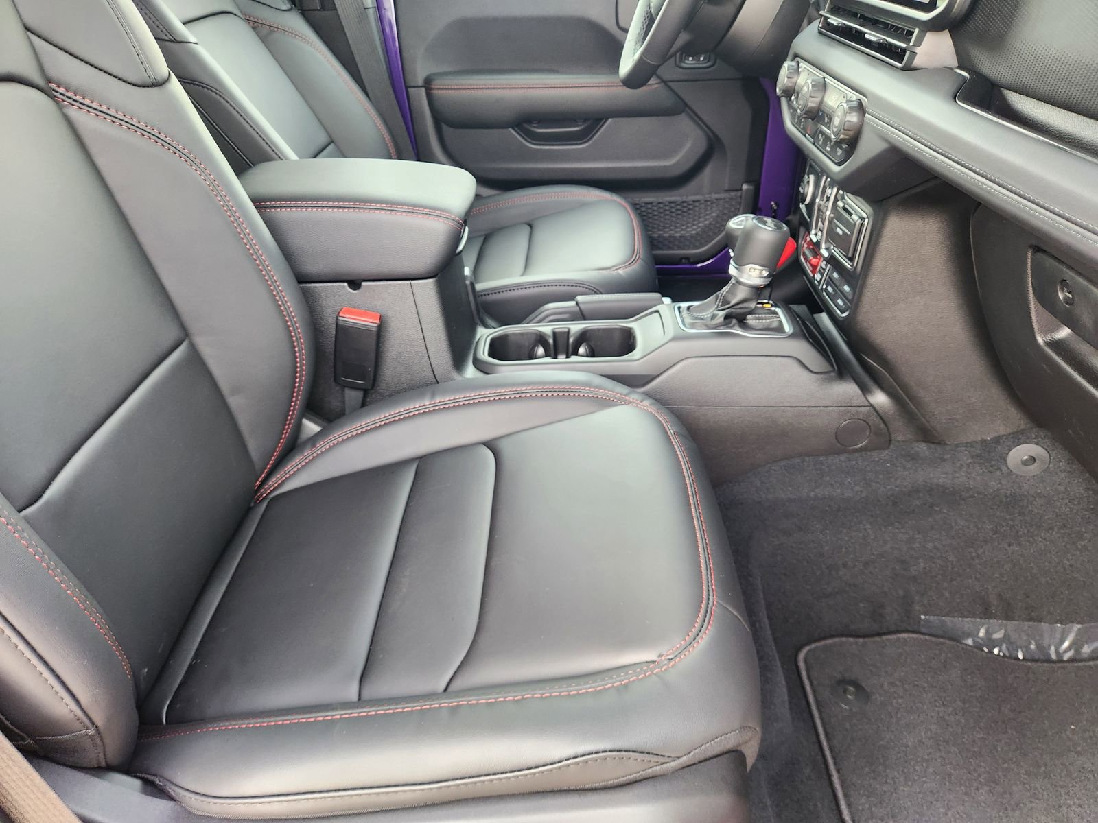 New 2026 Jeep Wrangler Unlimited Rubicon image 13