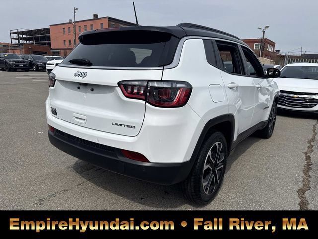 Used 2024 Jeep Compass Limited image 8