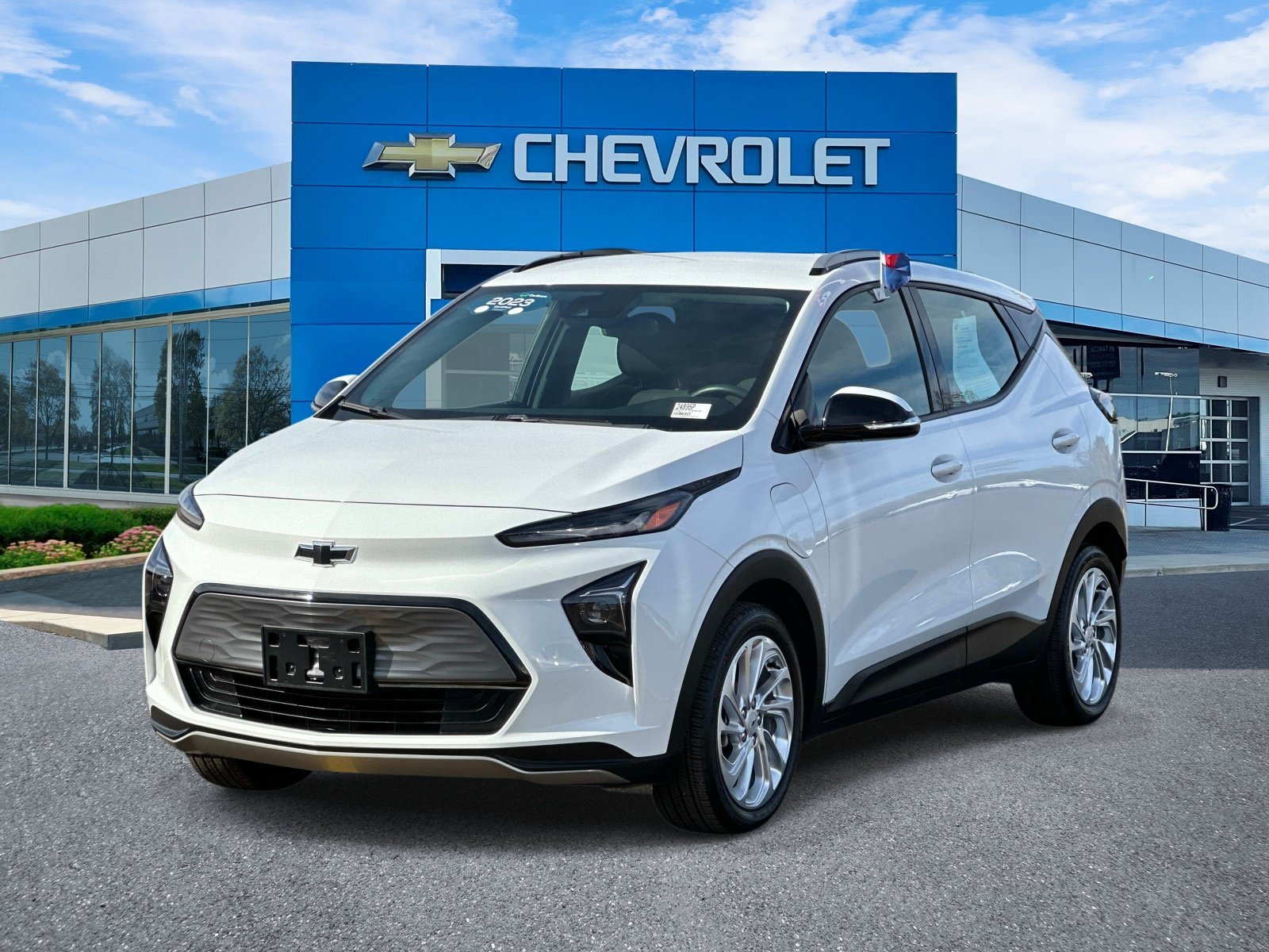 Certified 2023 Chevrolet Bolt EUV LT w/ Driver Confidence Package FWD image 6