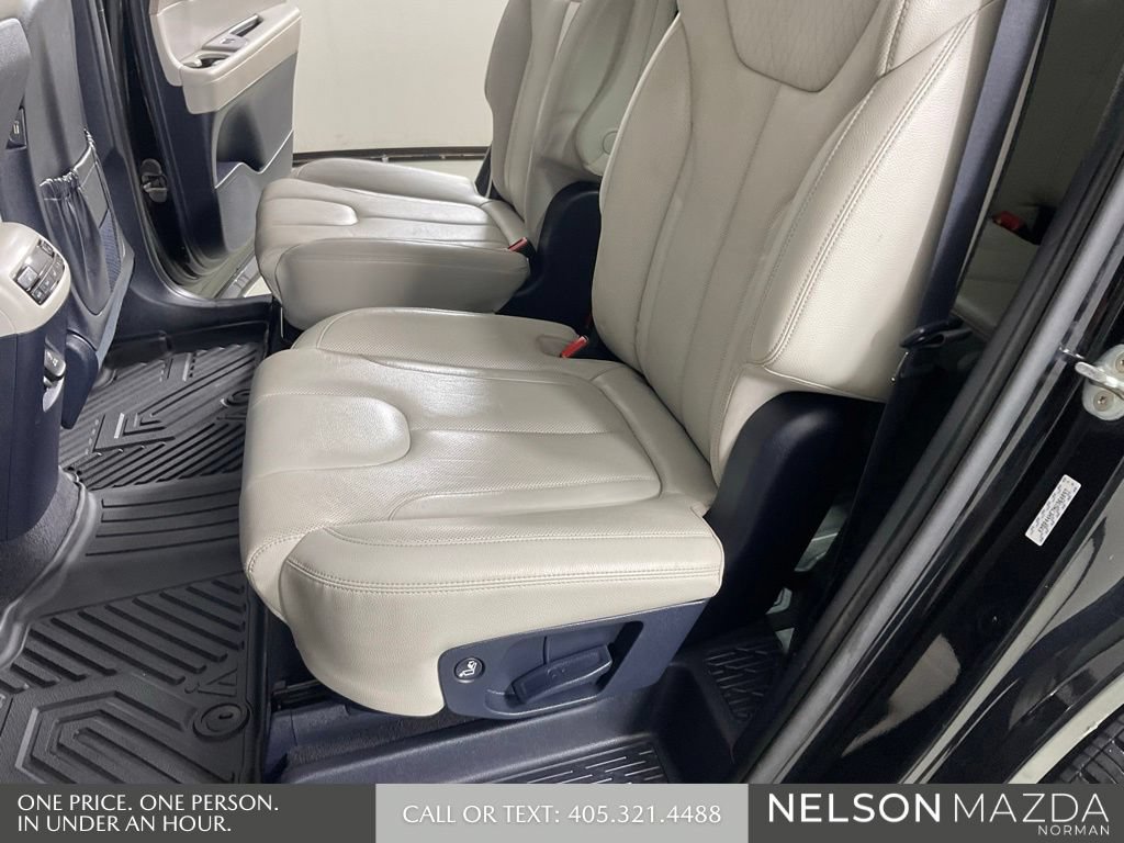 Used 2022 Hyundai Palisade SEL w/ Premium Package FWD image 27