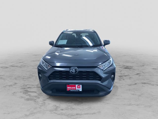 Used 2019 Toyota RAV4 XLE image 4