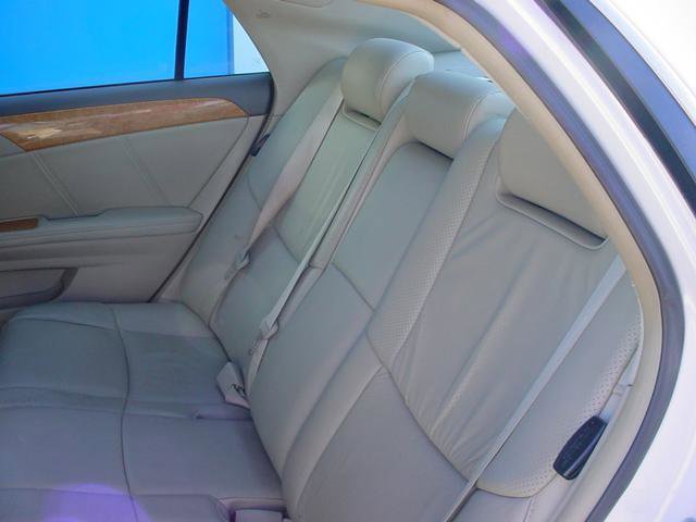 Used 2007 Toyota Avalon XL image 17