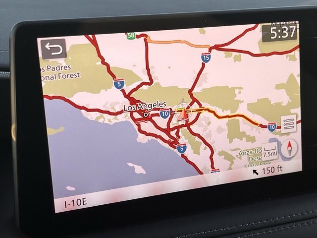 Certified 2025 INFINITI QX60 Luxe w/ Vision Package image 15