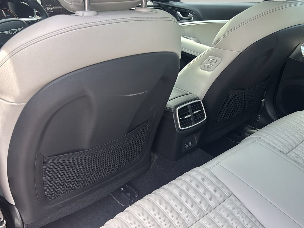 Certified 2025 Genesis G70 2.5T w/ Sport Prestige Package AWD/4WD image 17