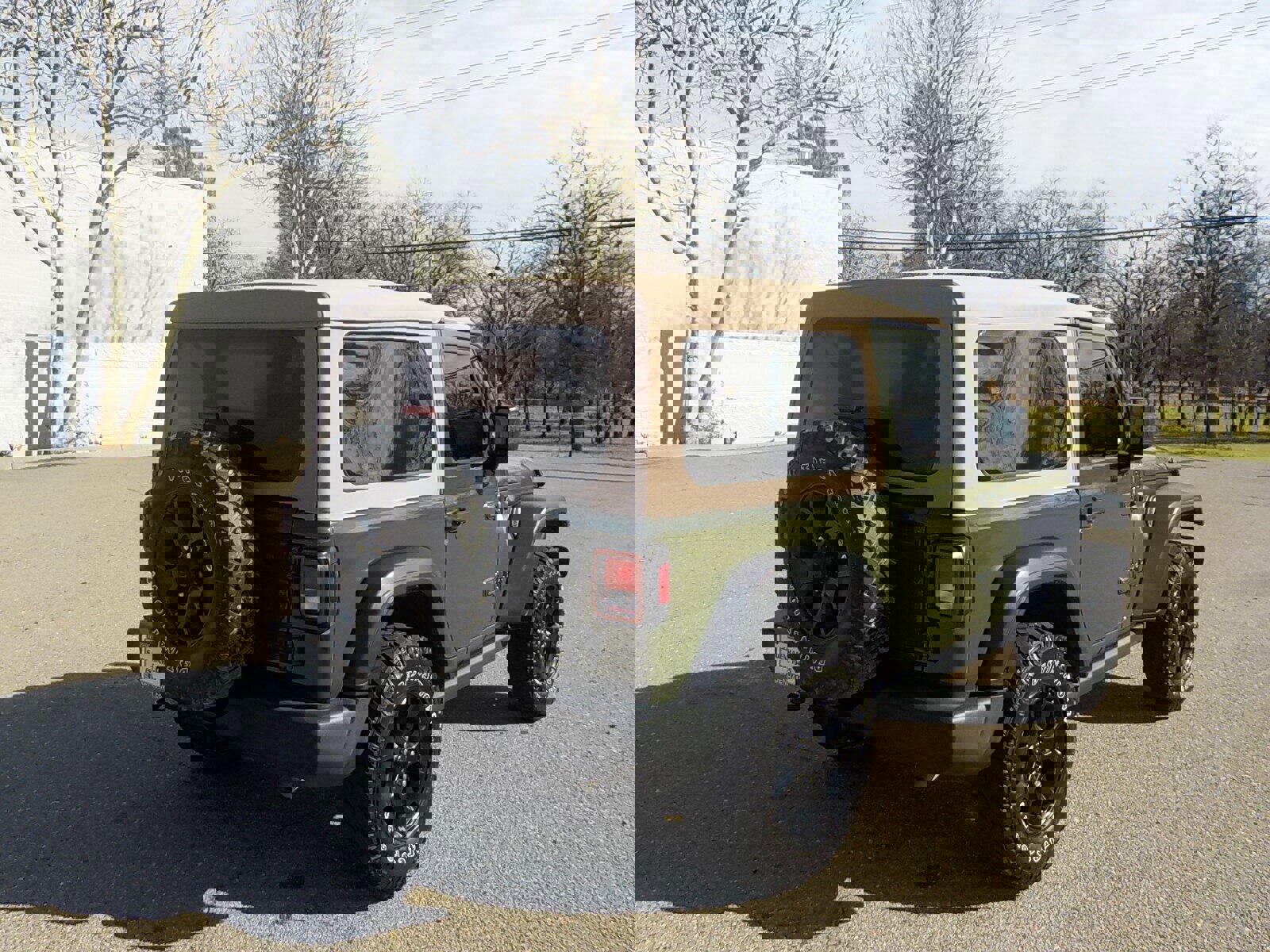 Used 2020 Jeep Wrangler Sport image 7