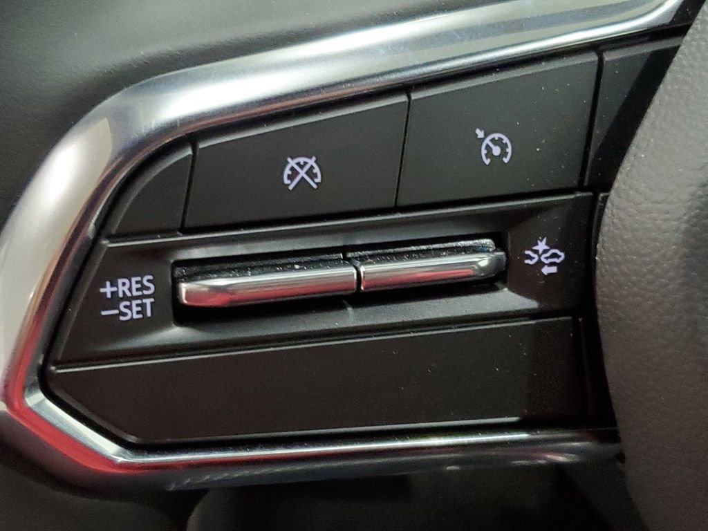 Used 2025 Chevrolet Equinox EV LT image 28