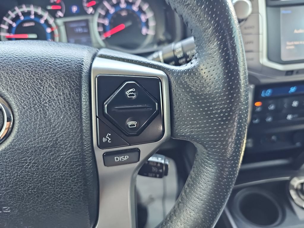 Used 2017 Toyota 4Runner Limited AWD/4WD image 18