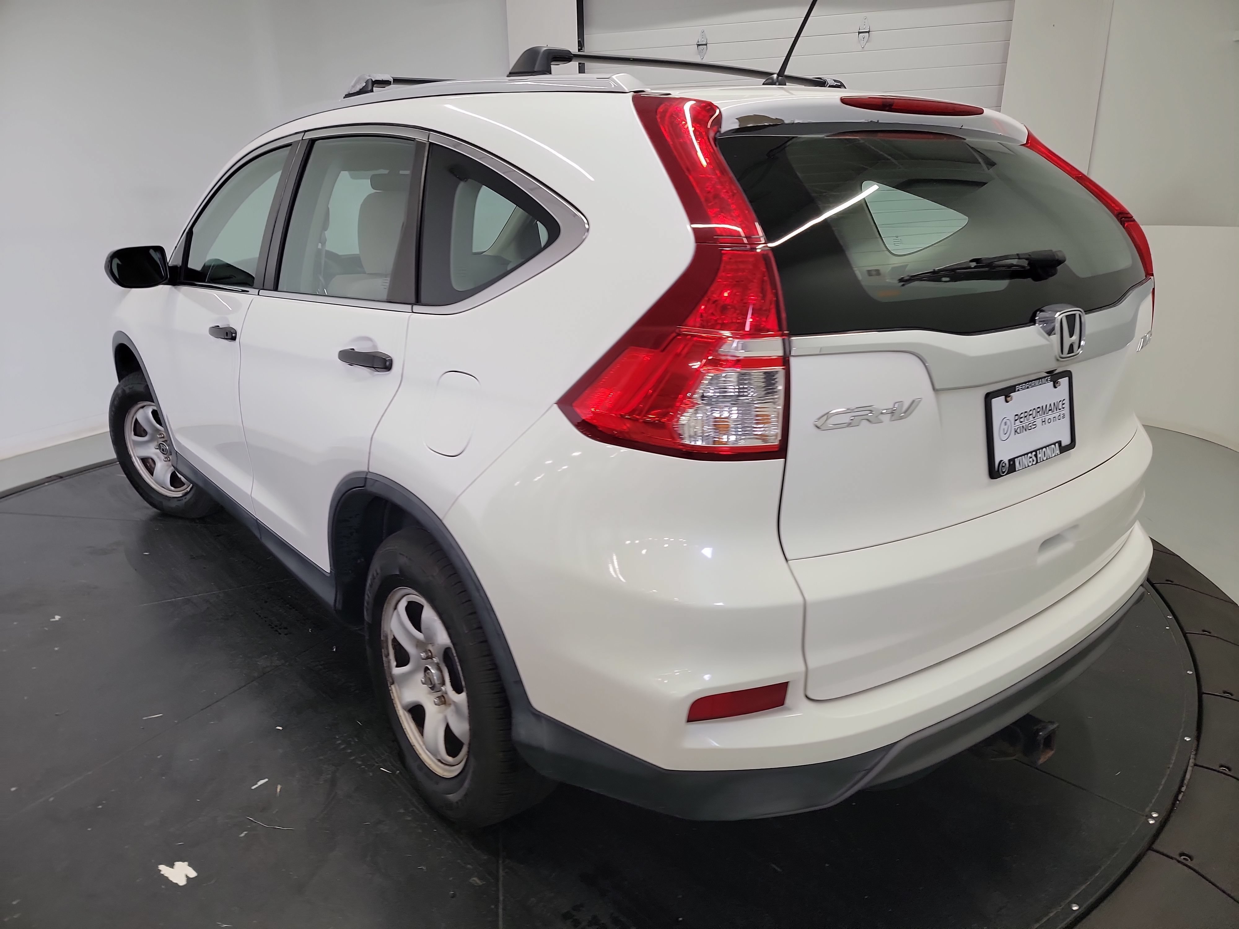 Used 2016 Honda CR-V LX image 6