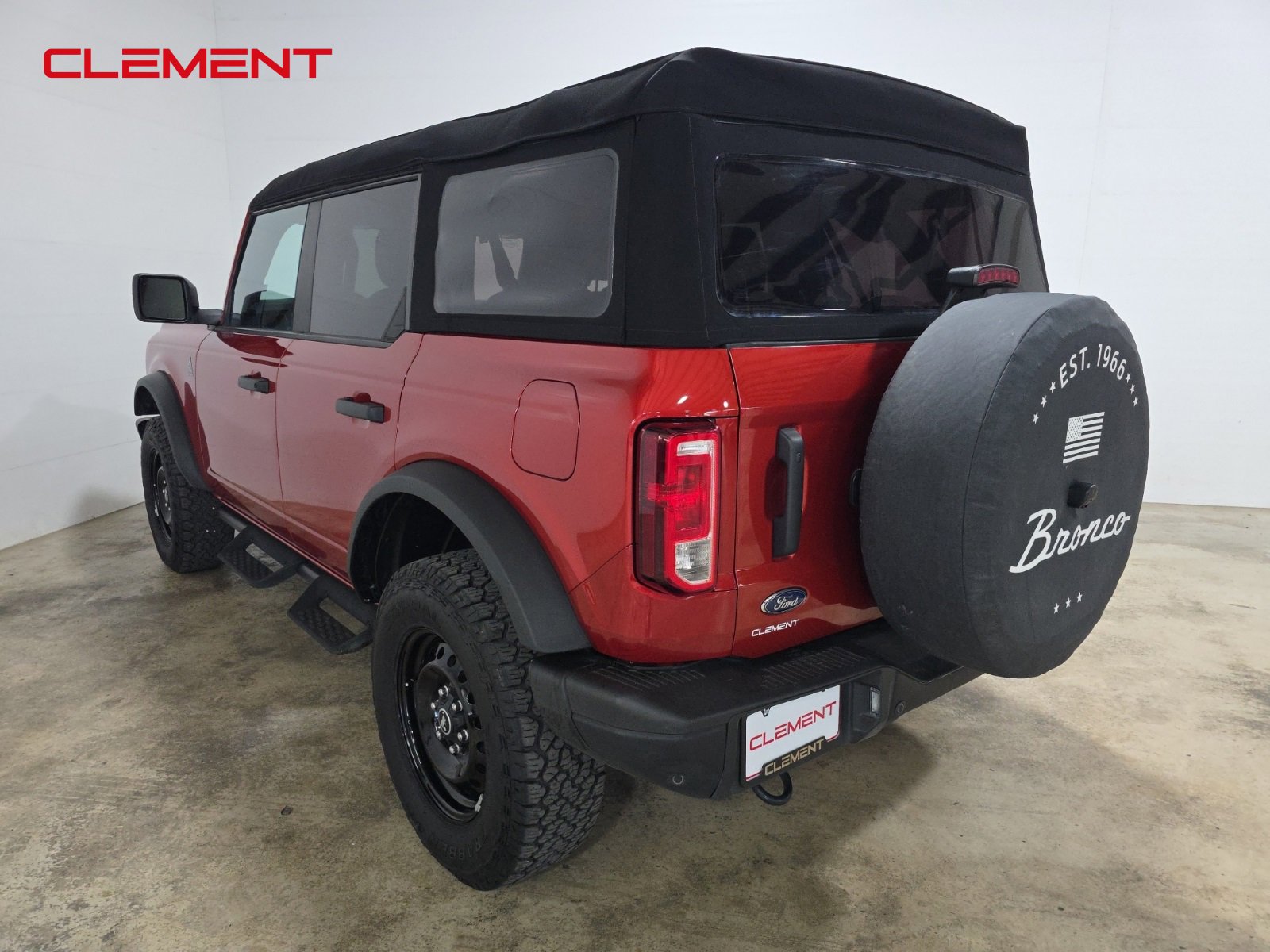 Certified 2023 Ford Bronco Black Diamond image 8