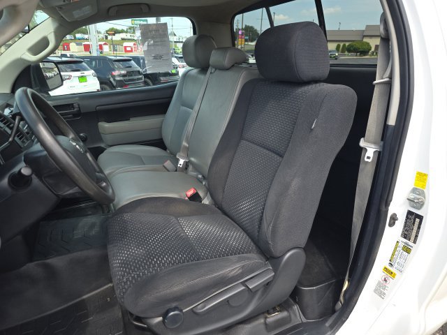 Used 2010 Toyota Tundra 4x4 Regular Cab Long Bed image 13