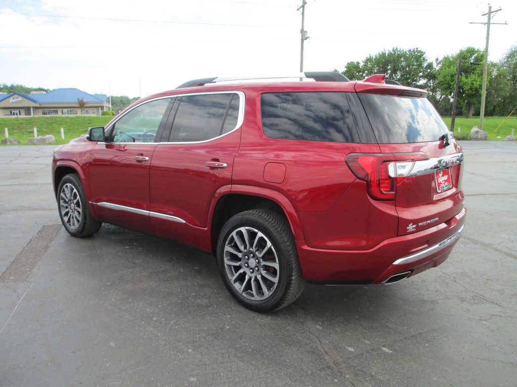 Used 2021 GMC Acadia Denali w/ Denali Technology Package AWD/4WD image 8
