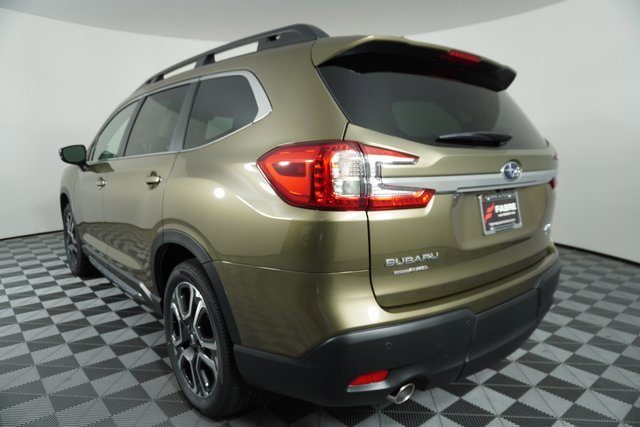 New 2025 Subaru Ascent Limited image 5