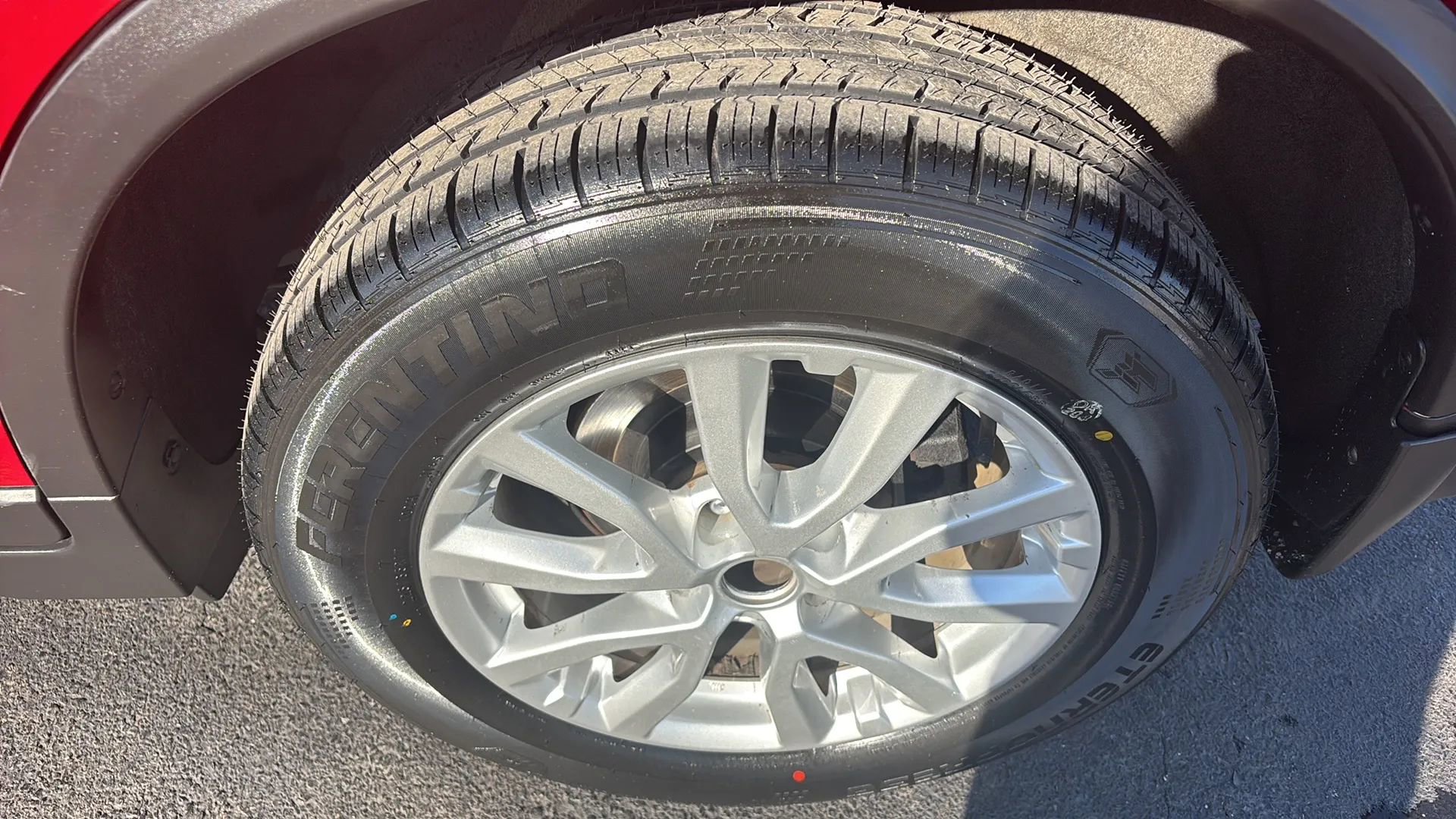 Used 2017 Nissan Rogue S image 16