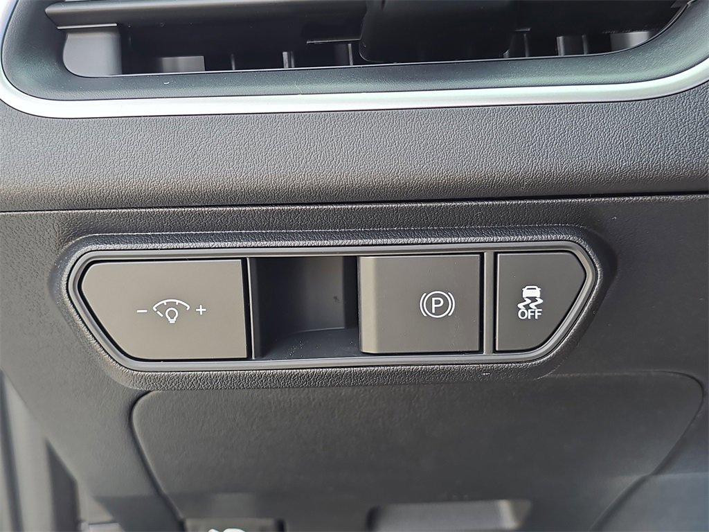 New 2025 Kia K4 LXS image 31