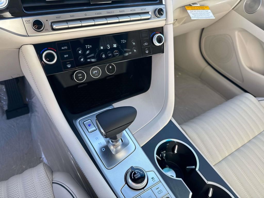 New 2026 Genesis G70 2.5T Prestige image 28