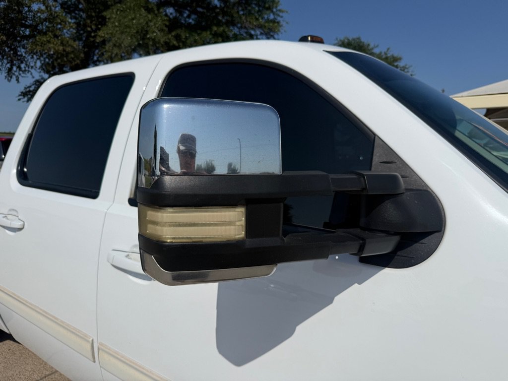 Used 2012 Chevrolet Silverado 3500 LTZ AWD/4WD image 9