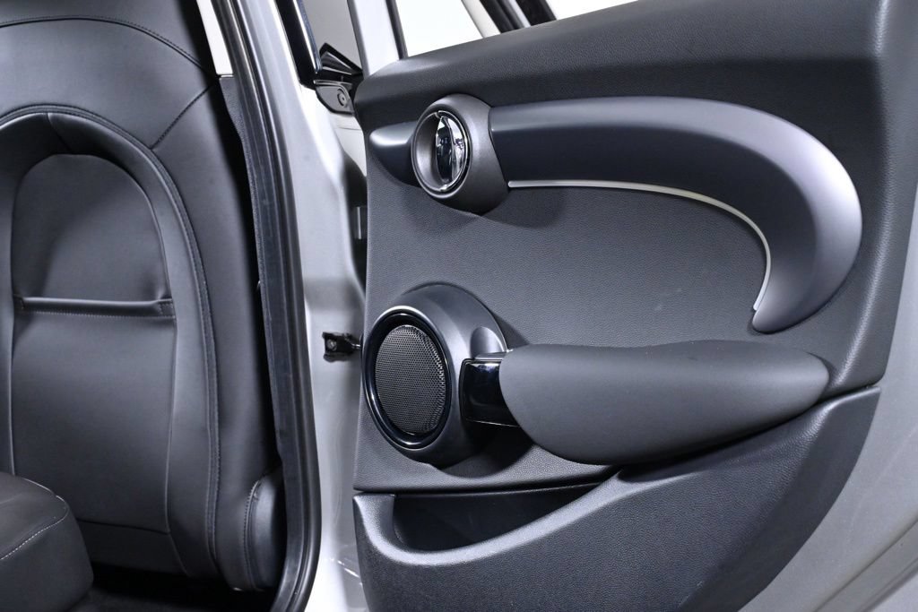 Certified 2024 MINI Cooper S FWD image 30
