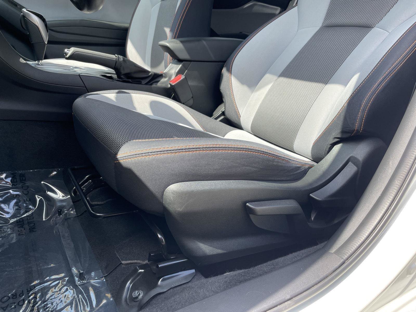 Used 2018 Subaru Crosstrek 2.0i Premium AWD/4WD image 10