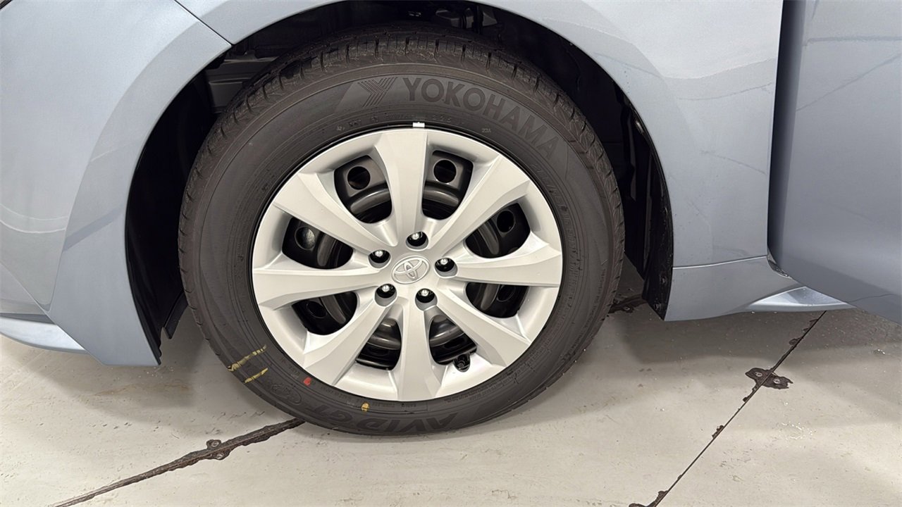 New 2025 Toyota Corolla LE image 23