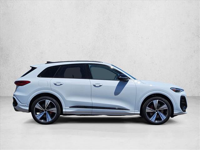 New 2026 Audi SQ5 Premium Plus AWD/4WD image 5
