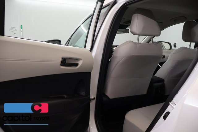 Certified 2025 Toyota Corolla Cross L AWD/4WD image 28
