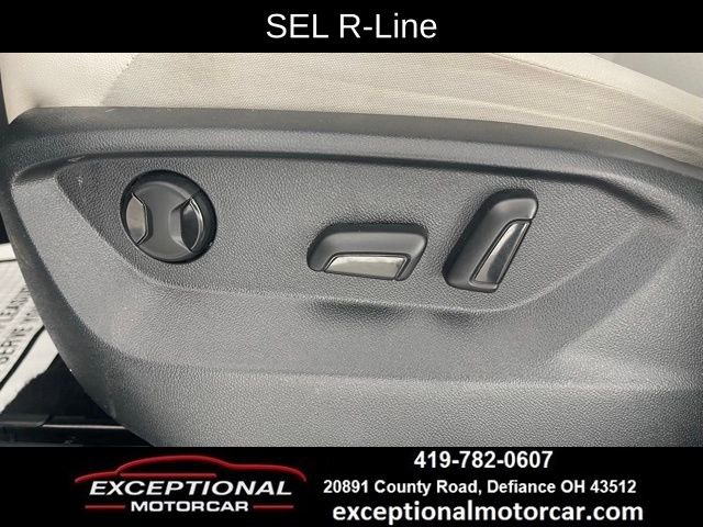 Used 2023 Volkswagen Atlas SEL R-Line image 34