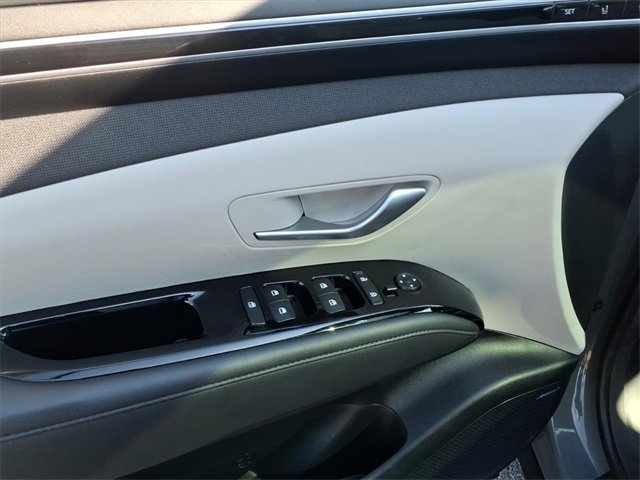 Used 2024 Hyundai Tucson Limited image 10