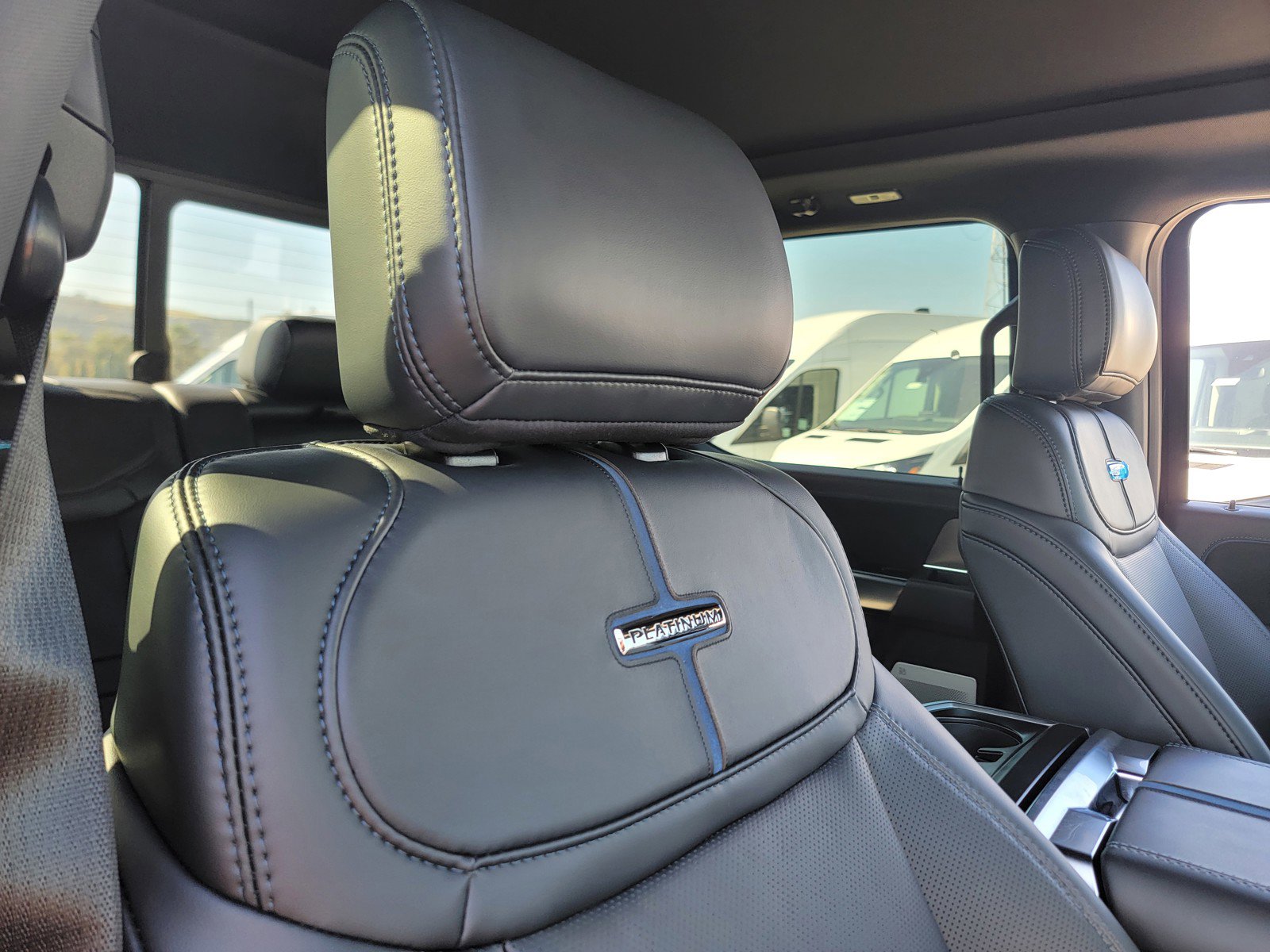 New 2025 Ford F150 Platinum w/ Equipment Group 702A High image 14