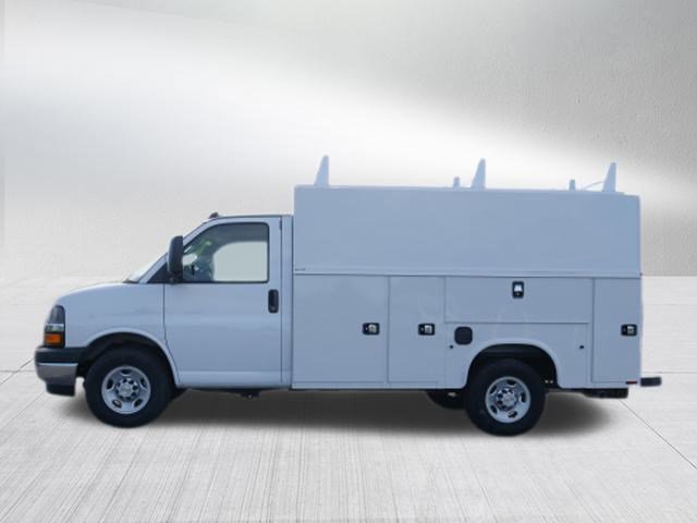New 2025 Chevrolet Express 3500 w/ Power Convenience Package image 6